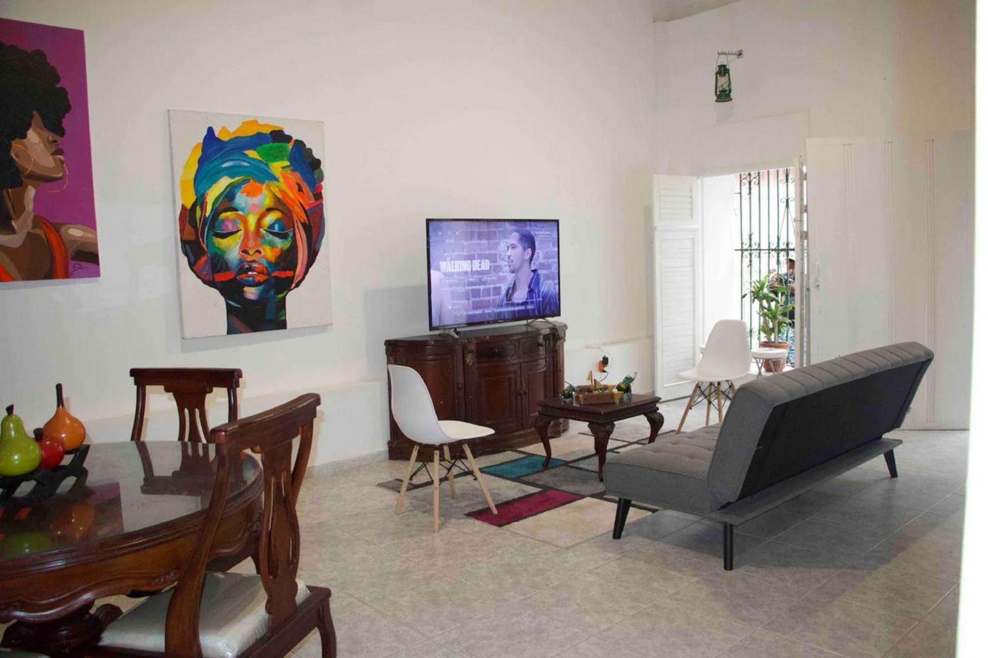 Stylish House With Beautiful Galleries In Gethsemane With Jacuzzi Cartagena